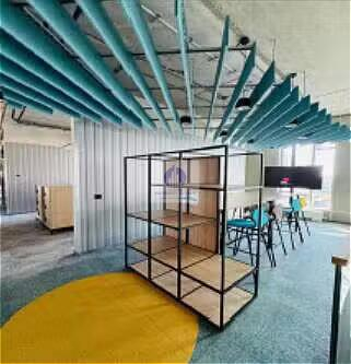 Włochy: lokal biurowy 546m2 na wynajem