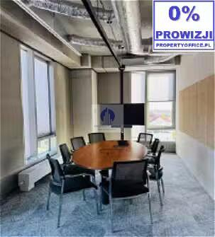 Włochy: lokal biurowy 546m2 na wynajem