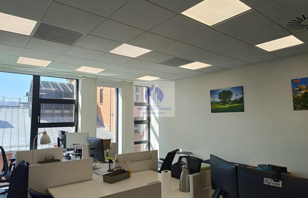 Warszawa Praga Północ: biurko w coworkingu do wynajęcia