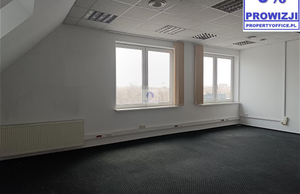 Praga Północ: lokal biurowy 51,43 m2 do wynajęcia