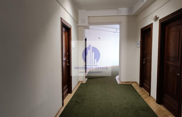 Śródmieście: lokal biurowy 44,76 m2 na wynajem