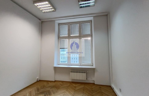 Śródmieście: lokal biurowy 14,92m2 na wynajem