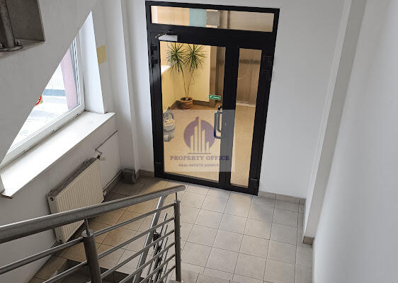 Mokotów: lokal biurowy 40m2 na wynajem