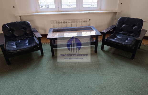 Śródmieście: lokal biurowy 15,25m2 na wynajem