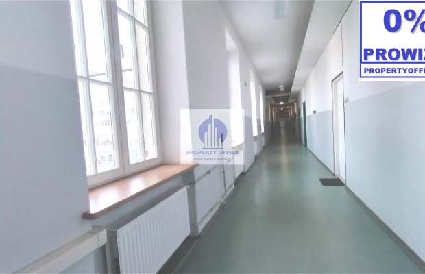 Praga Północ: lokal biurowy 16,91m2 do wynajęcia
