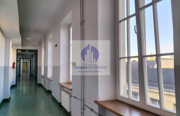 Praga Północ: lokal biurowy 18,99m2 do wynajęcia