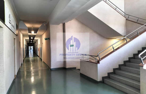 Praga Północ: lokal biurowy 18,99m2 do wynajęcia