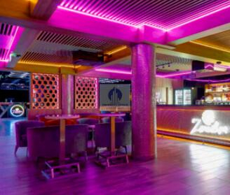 Śródmieście: lokal usługowo-gastronomiczny 210m2 na wynajem