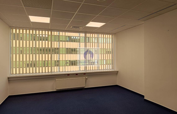 Śródmieście: lokal biurowy 41,75 m2 do wynajęcia