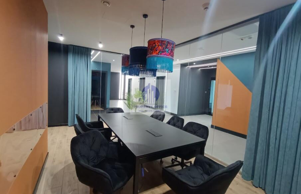 Śródmieście: lokal biurowy 52,73 m2 do wynajęcia