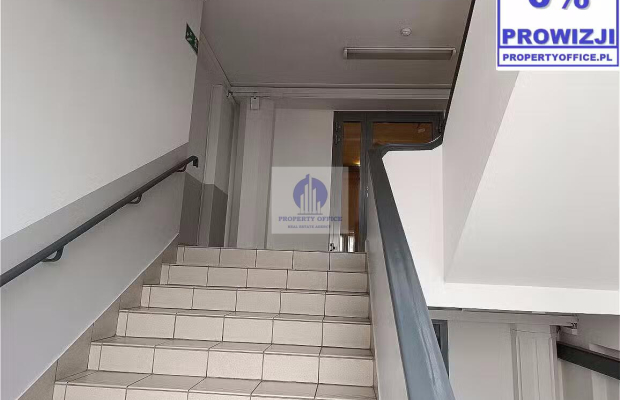 Śródmieście: lokal biurowy 22m2 do wynajęcia