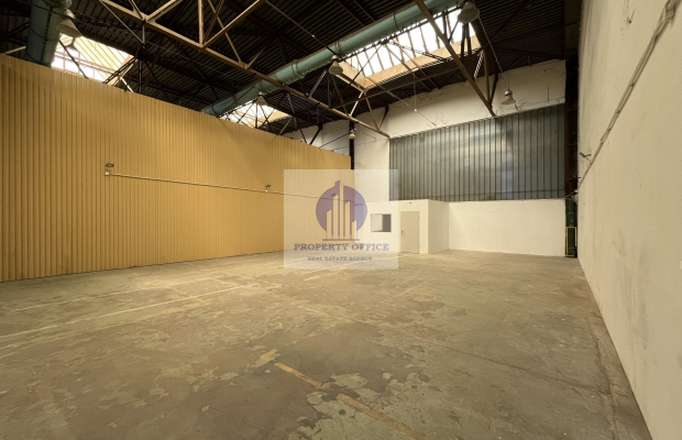 Bielany: lokal magazynowy 193,85m2 na wynajem
