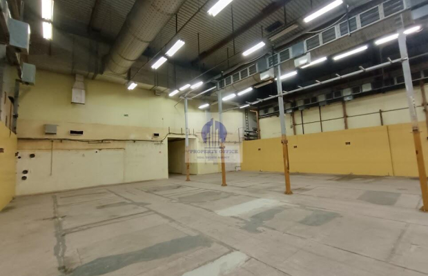 Bielany: magazyn 599,30 m2 na wynajem