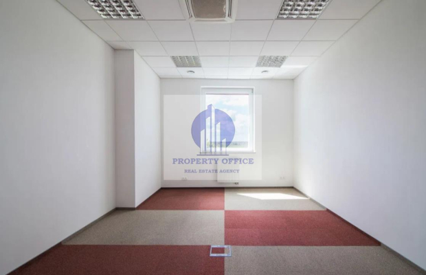 Włochy: lokal biurowy na wynajem