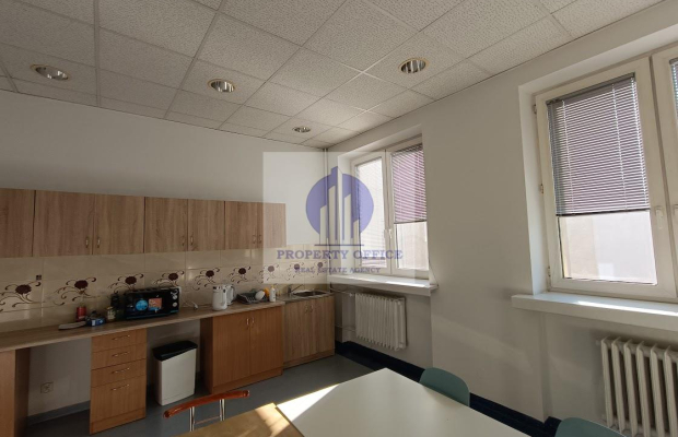 Mokotów: lokal biurowy 22m2 na wynajem