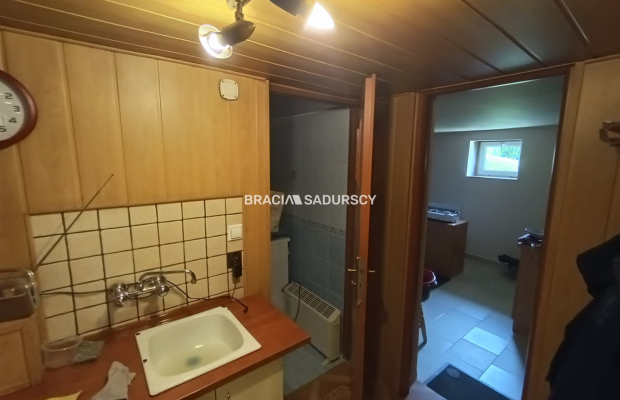  Gospodarstwo około 2 ha w Łazanach gm.Biskupice