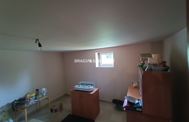  Gospodarstwo około 2 ha w Łazanach gm.Biskupice