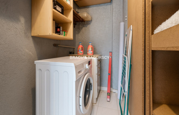 SWOSZOWICE, DOM W ZABUDOWIE BLIŹNIACZEJ, 3 POK 