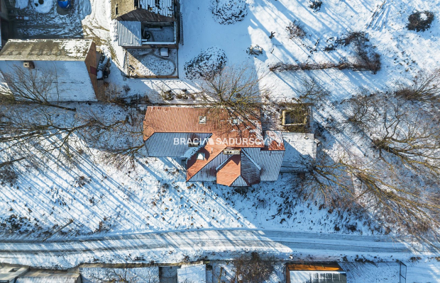 Dom na dużej działce- Łuczyce