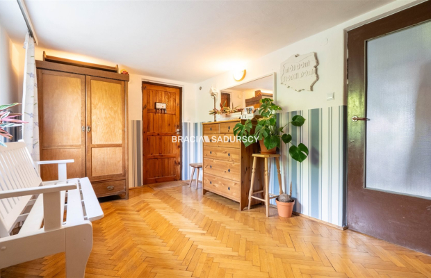 Dom z atrakcyjną działką, Karniowice 