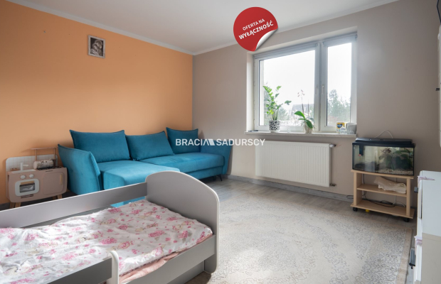 Wieliczka, dom w zabudowie szeregowej z działką 