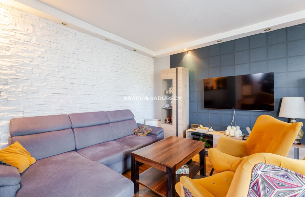 2 domy na 20 arowej działce- Dziaduszyce