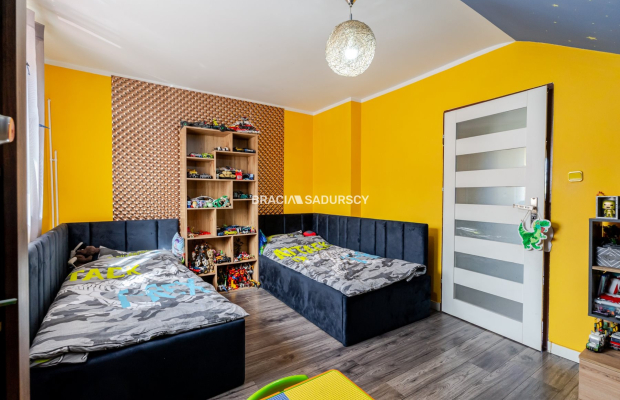 2 domy na 20 arowej działce- Dziaduszyce