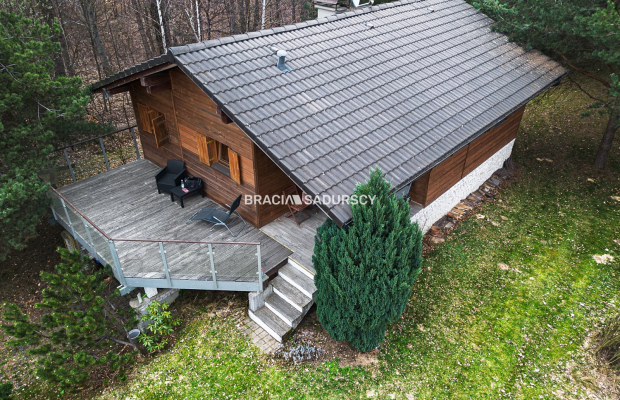 Pięknie położony przy lesie budynek mieszkalny