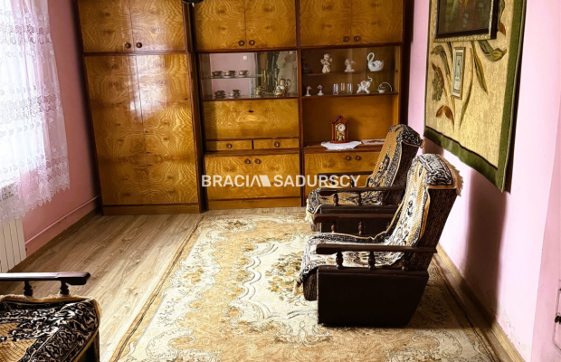 dom z 18 ar działki w gm. Czernichowie