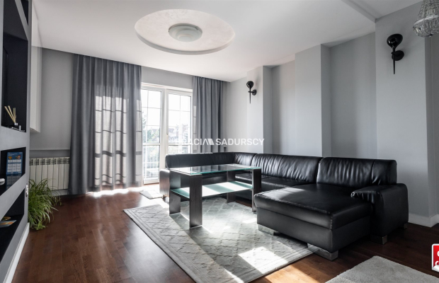 Dwa duże mieszknia + lokal usługowy, wysokie ROI