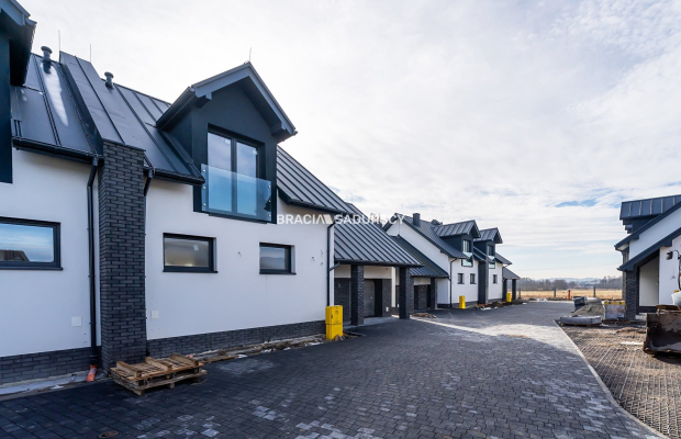 Dom bliźniak z garażem Modlniczka 164m/140m 