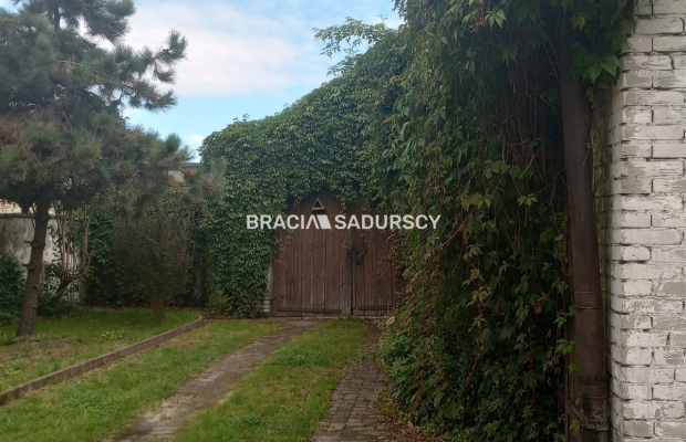 Dom 90m z Lokalem usługowym Rynek Bodzentyn