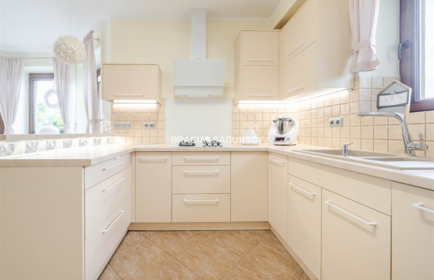 Komfortowy dom pod Wieliczką na dużej działce