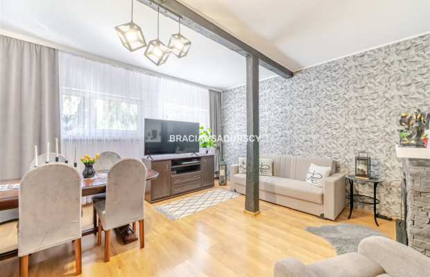 4 niezależnie miszkania / świetna lokalizacja