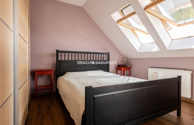 Przepiękny dom na sprzedaż w spokojnej okolicy!