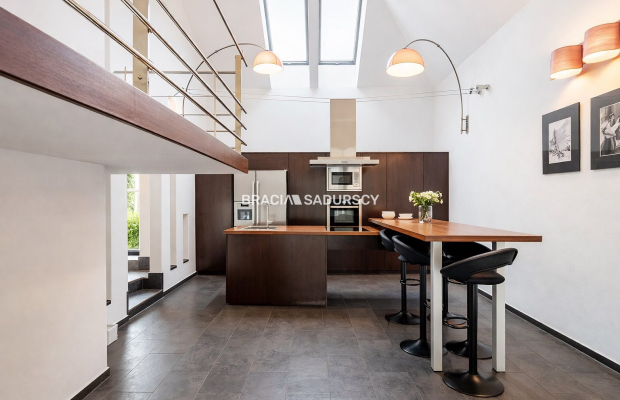 Dom Lusina, Mogilany