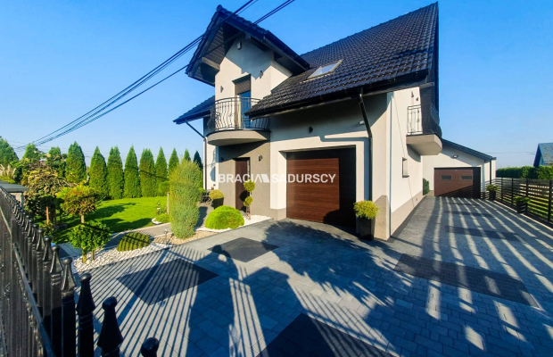 Nowoczesny dom z ogrodem Igołomia Kraków