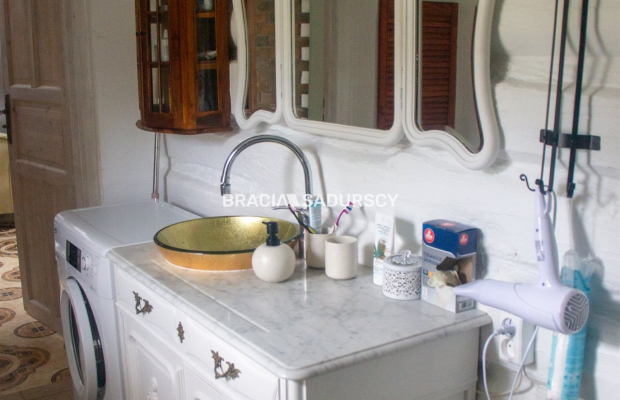 Chronów, gm. Bochnia. Klimatyczny dom z bali 