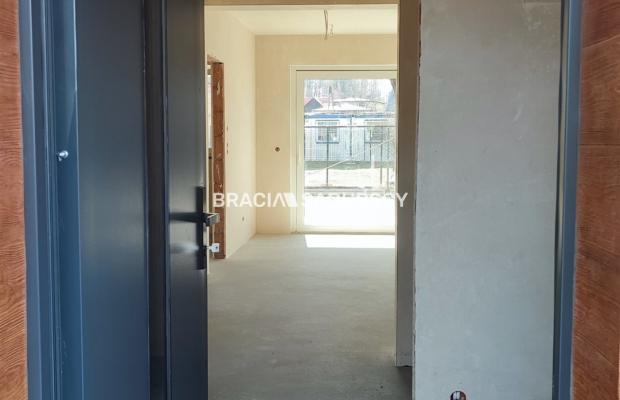 Mam przyjemność zaoferować Państwu mieszkanie w domu typu bliźniak w pięknej, cichej okolicy w miejscowości Borek Szlachecki po