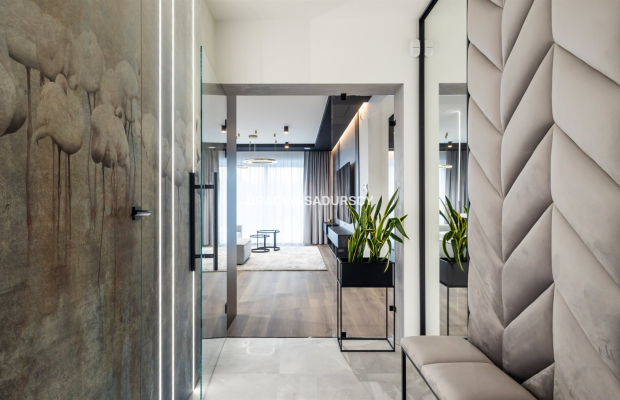 Kraków. Dom z basenem.