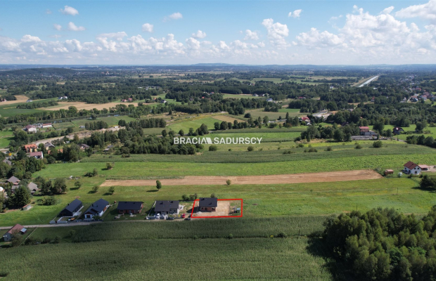 Dom w Brzezince, gm Brzeźnica