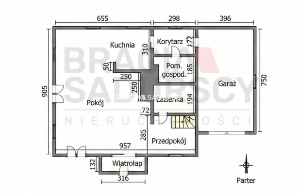 Wygodny dom z przestronnym salonem w atrakcyjnej lokalizacji niedaleko Krakowa   

 Na sprzedaż duży i wygodny dom o powierzchn