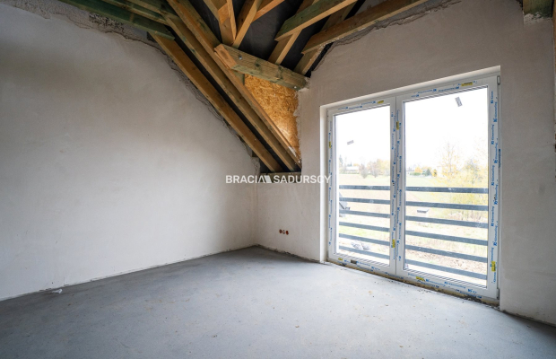 Dom w zabudowie bliźniaczej, Koźmice Wielkie