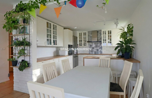 Dom, Kraków, ul Rumiakowa, 165 m 2 , działka 10 a, 1697 tys zł.  
 
Na sprzedaż nowoczesny dom jednorodzinny z 2023 roku, położ