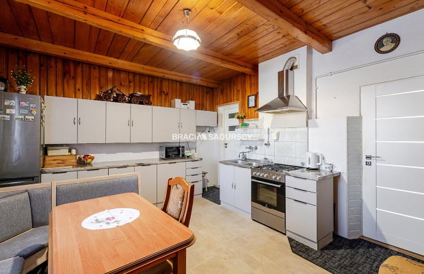 Nietypowa nieruchomosc w Libertowie.