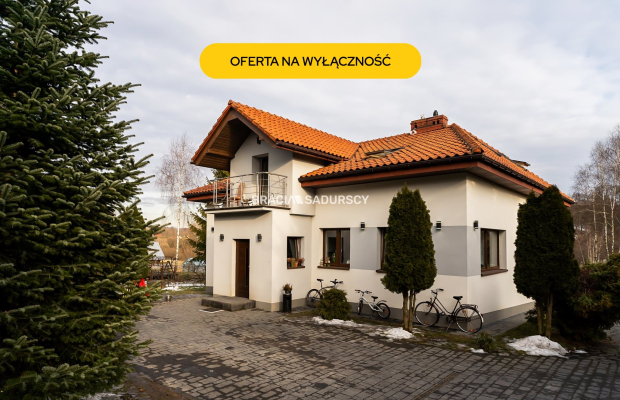 Krzyszkowice dom 260 m2 działka 18 arów