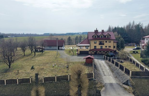 Duży dom 631 m² + 1,76 ha | potencjał inwestycyjny