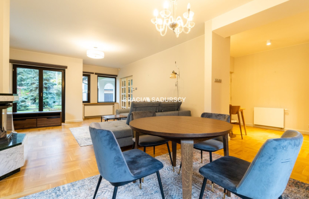 Na wynajem rezydencja, Wola Justowska/wysoki stand