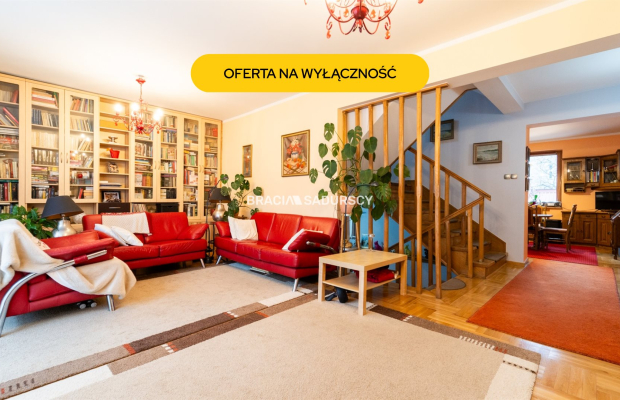 Pod działaność z miejscami postojowymi.