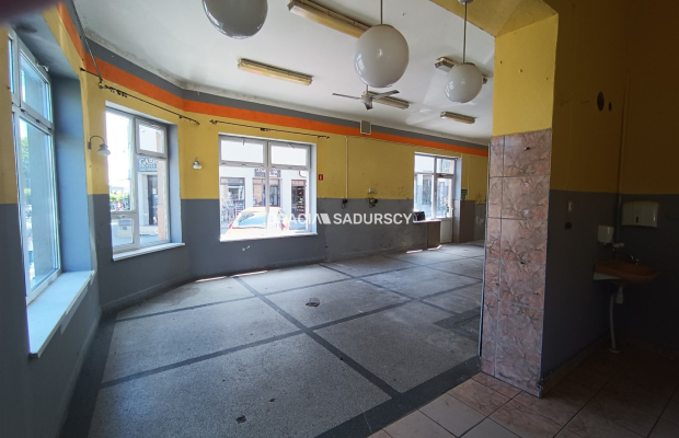 Kamienica w Centrum Brzeska.